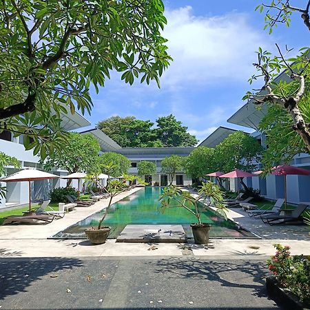 Kuta Living By Kamara Hotel Ngoại thất bức ảnh