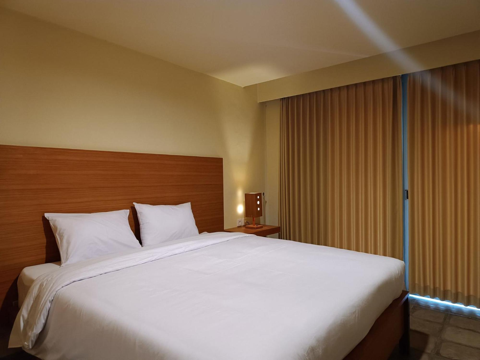 Kuta Living By Kamara Hotel Ngoại thất bức ảnh